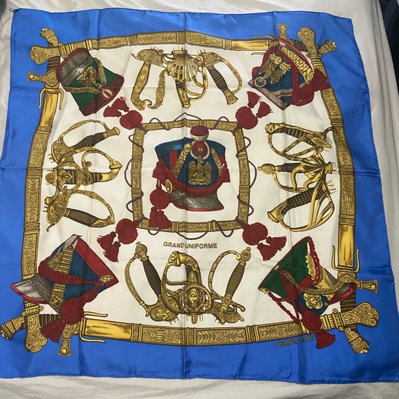 Hermes scarf new 100% silk - Picture 2 of 5